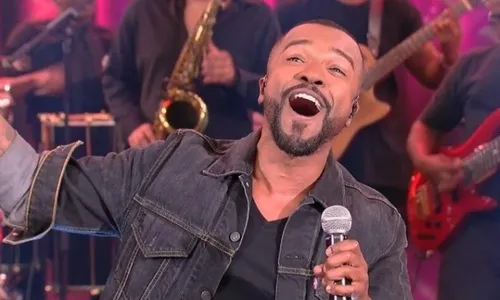   					Alexandre Pires recebeu R$ 100 mil de Faustão e motivo surpreende  				  				