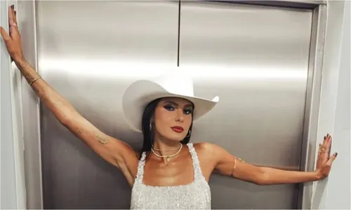   					Salvação? SBT escala Ana Castela como apresentadora de fracasso  				  				
