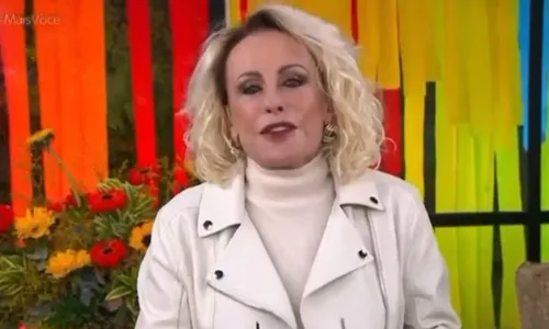 
					Ana Maria Braga comete gafe com Walcyr Carrasco no 'Mais Você'; vídeo
				
				