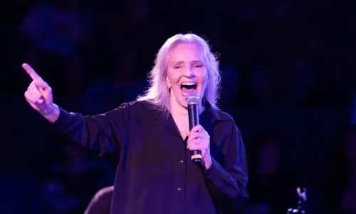 
					Angela Ro Ro sofreu 'abandono' e pediu doações antes de morrer
				
				