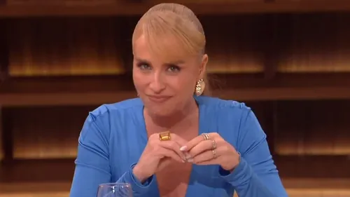 
					Angélica abre o jogo sobre harmonização e solta o verbo: 'Tão velha'
				
				