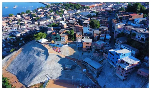 
				
					Ataque a tiros deixa dois mortos e seis feridos em bairro de Salvador
				
				