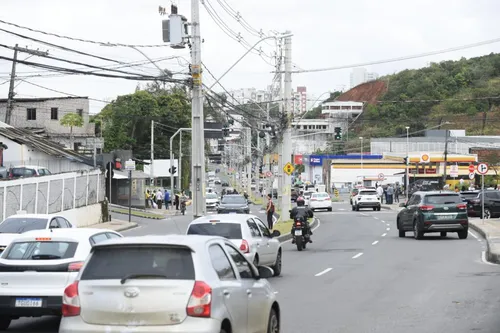 
					Avenida de Salvador é duplicada após obras de requalificação; confira
				
				