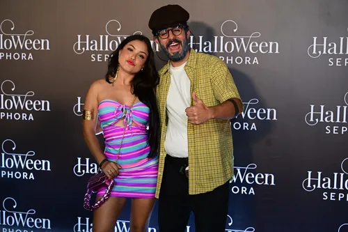 
					Baile de Halloween em SP: veja os looks dos famosos
				
				