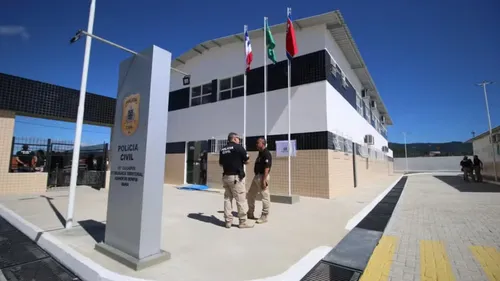 
					Bebê morre após se engasgar com tampa de garrafa pet na Bahia
				
				