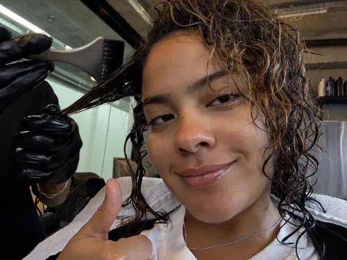 
					Bella Campos faz mistério para apresentar novidade após Vale Tudo
				
				