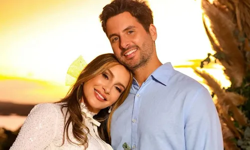 
					Biel vai às lágrimas ao defender Claudia Leitte de críticas: 'Dó'
				
				