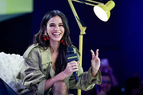 
					Bruna Marquezine provoca Romulo Estrela e faz pedido ousado na CCXP25
				
				