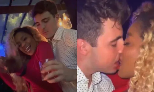 
					Cariúcha é flagrada aos beijos com filho de Gugu em festa; VÍDEO
				
				