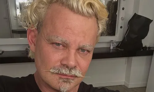 
					Carmo Dalla Vecchia sobe o tom após críticas à aparência: 'Vá cagar'
				
				