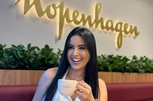 
					Cinco novas cafeterias em Salvador para experiências refinadas
				
				