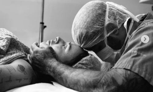 
					Clara Maia desabafa após morte de filho com André Coelho: 'Em pedaços'
				
				