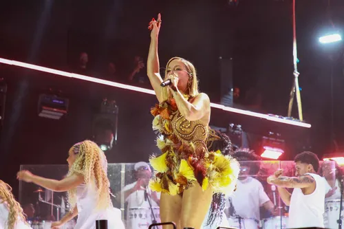 
					Claudia Leitte tem vitória em ação por intolerância religiosa
				
				