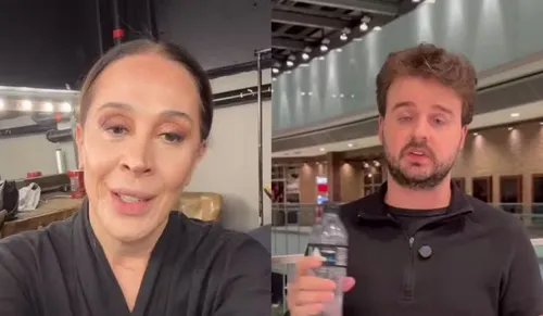 
					Claudia Raia se retrata com fã após 'constrangimento' em peça
				
				