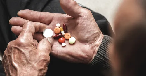 
					Crianças sem escuta, adultos medicados
				
				