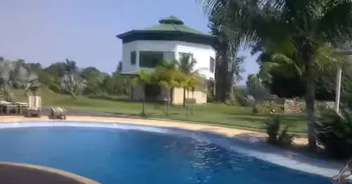 
					DJ Marlboro se irrita após oferta de Neymar por mansão: 'Nem R$ 30 mi'
				
				
