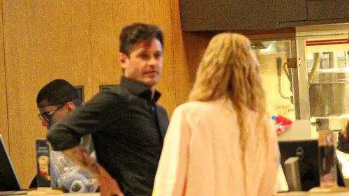 
					Dado Dolabella é acusado de agressão, e nova namorada vai à delegacia
				
				