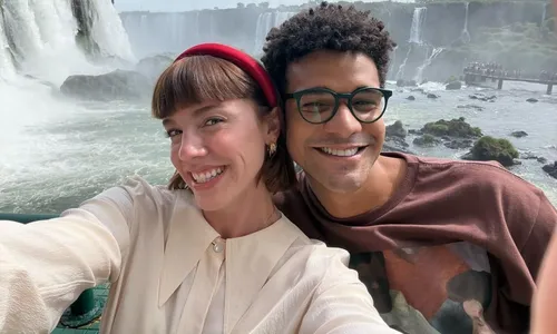 
					Lucas Leto ostenta físico musculoso e arranca elogios: 'Robalo'
				
				