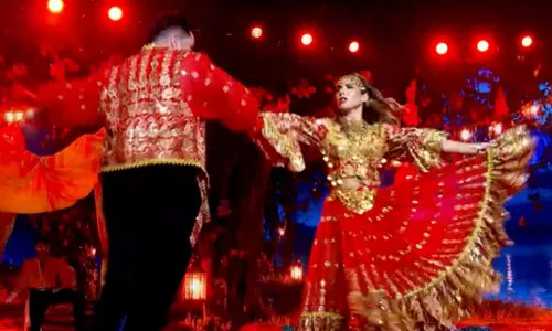 
					Dança dos Famosos: veja quem foi eliminado neste domingo (16)
				
				