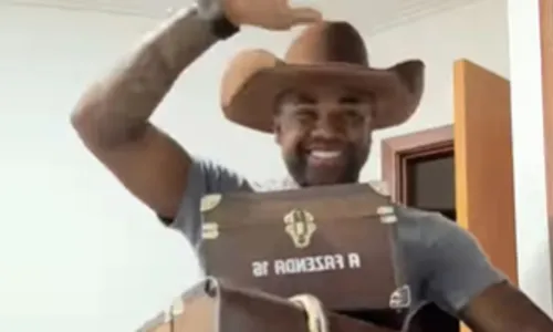 
					Perdeu, Carelli! 5 motivos para amar Davi Brito em A Fazenda
				
				