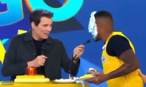 
					Record dá surra no SBT após 'golpe' de Celso Portiolli com Davi Brito
				
				