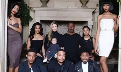   					De Latino a Leonardo: famosos com mais filhos da história  				  				