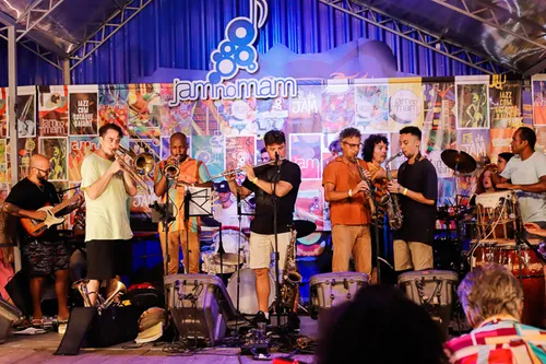 
				
					De ressacas juninas a Rachel Reis: veja a Agenda Cultural de Salvador
				
				