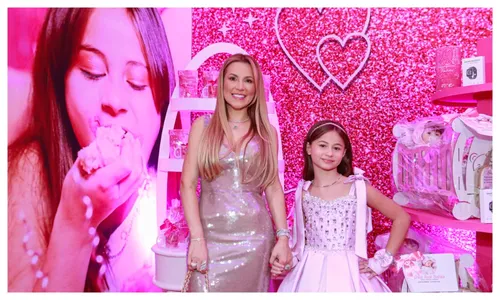   					Deolane Bezerra mostra filha dançando e provoca Felca: 'Pegar cadeia'  				  				