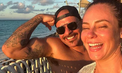 
					Paolla Oliveira comenta rumores de término com Diogo Nogueira
				
				