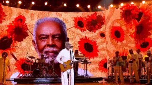 
					Luciano Huck chora com relato de Gilberto Gil sobre a dor do luto
				
				