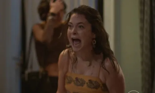 
					'Dona de Mim': mãe de Filipa dá golpe final antes de sair de novela
				
				