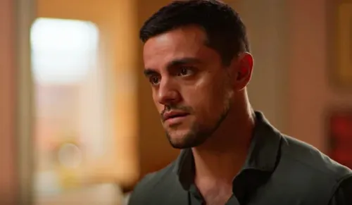 
					Dona de Mim: Danilo ameaça Jaques e toma atitude após sumiço de Filipa
				
				