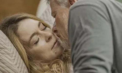   					Dona de Mim: Jaques troca remédio e Filipa vai ao fundo do poço  				  				