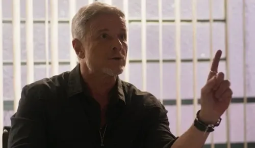   					'Dona de Mim': Jaques surpreende personagem com plano maligno  				  				