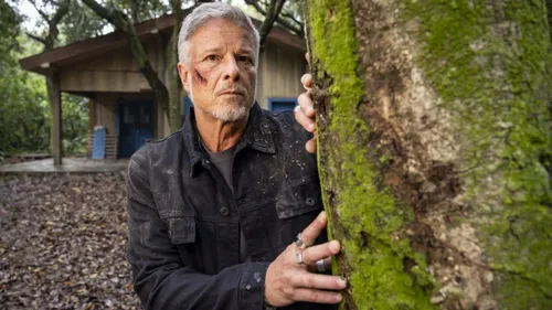 
					Dona de Mim: Jaques empurra mãe da escada e Rosa fica em estado grave
				
				