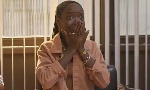 
					Dona de Mim: Leo se choca com descoberta sobre Danilo e toma decisão
				
				