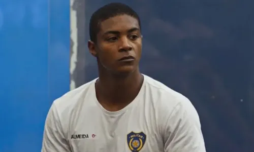 
				
					Dona de Mim: Marlon de desespera e ataca bandido: 'Atirar para matar'
				
				