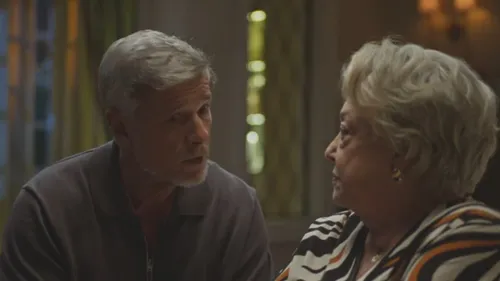 
					'Dona de Mim': Jaques vai pra cima de Rosa após aparição de Abel
				
				