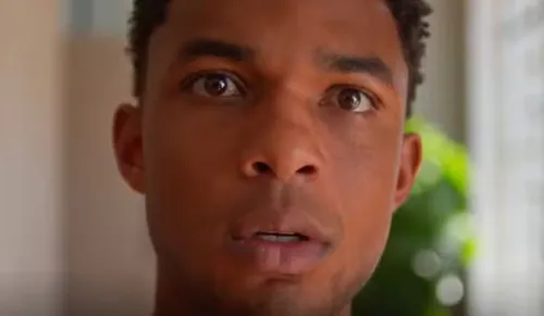 
					'Dona de Mim': Samuel fica em choque ao receber revelação bombástica
				
				