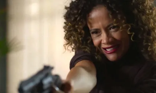 
					'Dona de Mim': chegada de novo vilão coloca a vida de Sofia em risco
				
				