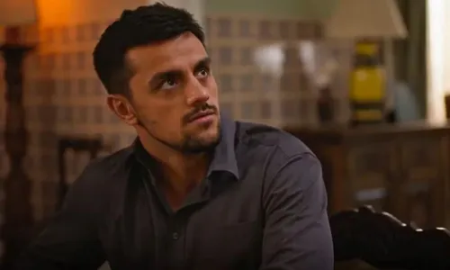 
					'Dona de Mim': Danilo toma atitude arriscada e sofre ameaça de Jaques
				
				