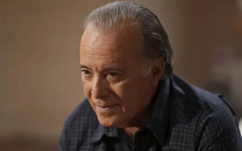 
					'Dona de Mim': morte de Abel explode audiência e novela bate recorde
				
				