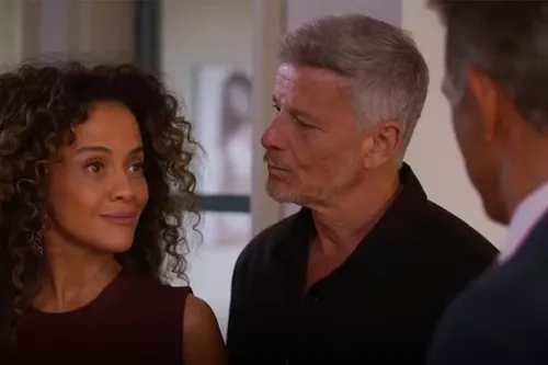 
					Dona de Mim: detalhe vai fazer Jaques quase matar Tânia em novela
				
				