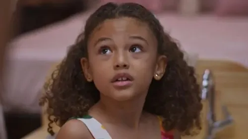 
					'Dona de Mim': Rosa toma atitude drástica com destino de herança
				
				