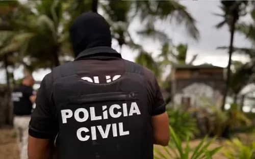 
					Dono de bar fica em estado grave após luta corporal com ladrão na BA
				
				