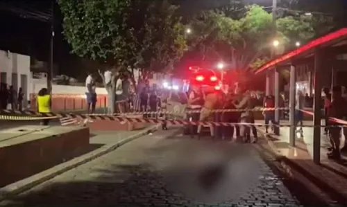 
					Dono de barraca de acarajé é morto a tiros em Jequié; esposa viu crime
				
				