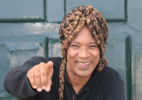 
				
					Elba Ramalho, Saulo e Timbalada: confira a Agenda Cultural de Salvador
				
				