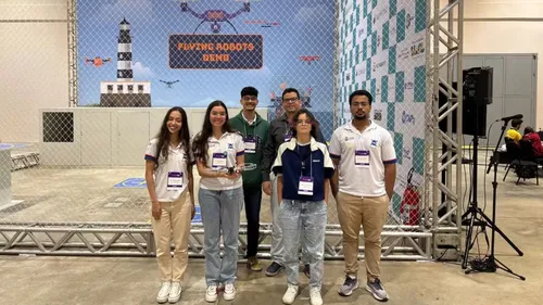 
					Equipe baiana é campeã mundial de drones na Copa do Mundo de Robôs
				
				