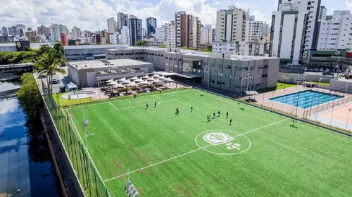 
					Escola bilíngue oferece bolsas para alunos do ensino médio em Salvador
				
				