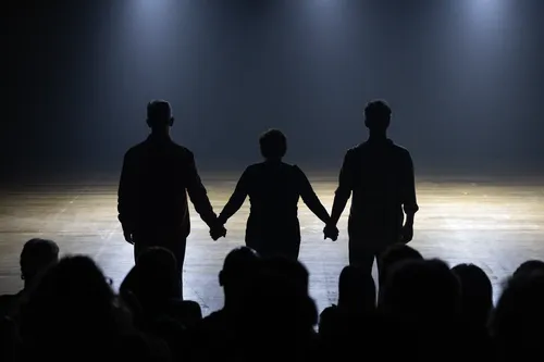 
					Espetáculo 'Breve' chega a Salvador e aborda envelhecimento e finitude

				